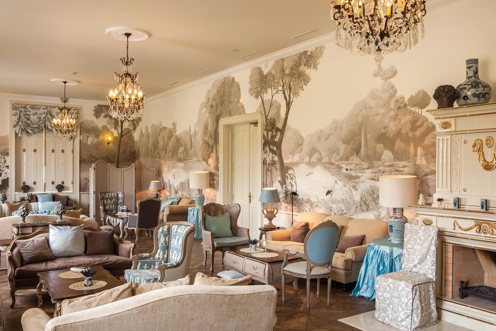 Amade Chateau Vrakun Ngoại thất bức ảnh